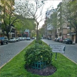 Boulevard Mendoza en Villa Urquiza